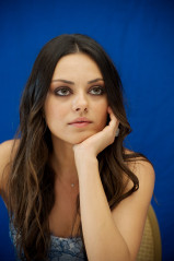 Mila Kunis фото №411489