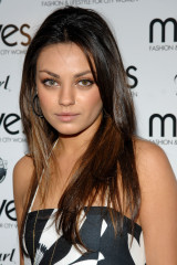 Mila Kunis фото №115467