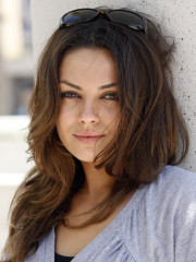 Mila Kunis фото №115480