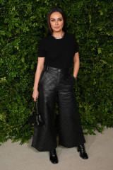 Mila Kunis – Academy Womens Lancheon by Chanel 2024 in Los Angeles фото №1408715
