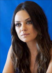 Mila Kunis фото №590522