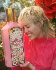Miley Cyrus - Gucci Flora Fantasy Campaign (2021) фото №1317646