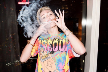 Miley Cyrus фото №669392