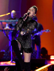 Miley Cyrus фото №997870