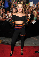 Miley Cyrus фото №660833
