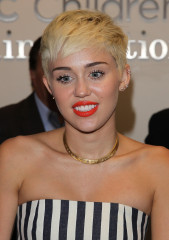 Miley Cyrus фото №619729