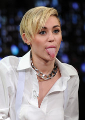 Miley Cyrus фото №670880