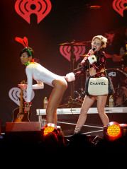 Miley Cyrus фото №684791
