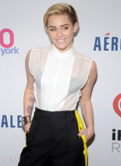 Miley Cyrus фото №685977