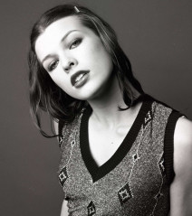 Milla Jovovich фото №214045