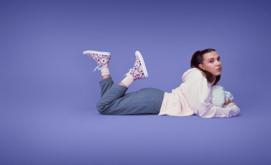 Millie Bobby Brown by Zamar Velez for Brown x Converse (2021) фото №1320969