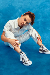 Millie Bobby Brown – Photoshoot for Converse 07/08/2019 фото №1197107