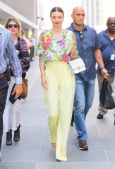 Miranda Kerr - Spotted leaving the ‘Today’ show in New York City фото №1008292