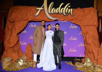 Naomi Scott - "Aladdin" Premiere in Paris || 2019 фото №1213946