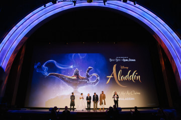 Naomi Scott - "Aladdin" Premiere in Paris - Inside || 2019 фото №1213921