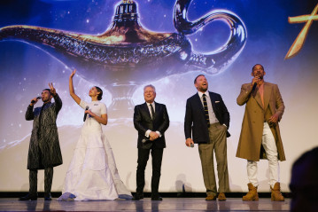 Naomi Scott - "Aladdin" Premiere in Paris - Inside || 2019 фото №1213920