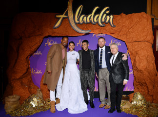 Naomi Scott - "Aladdin" Premiere in Paris || 2019 фото №1213938