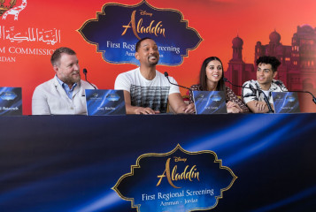 Naomi Scott - "Aladdin" Press Conference in Jordan || 2019 фото №1213721