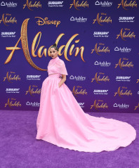 Naomi Scott - "Aladdin" Premiere in Los Angeles || 05-21-2019 фото №1215649