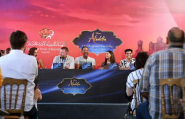 Naomi Scott - "Aladdin" Press Conference in Jordan || 2019 фото №1213728