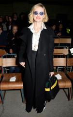 Naomi Watts – Burberry Show, London Fashion Week фото №1043402