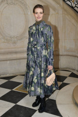 Natalia Vodianova – Christian Dior Haute Couture Show in Paris фото №1160236