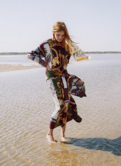 Natalia Vodianova - by Zoë Ghertner for Vogue US фото №1159381