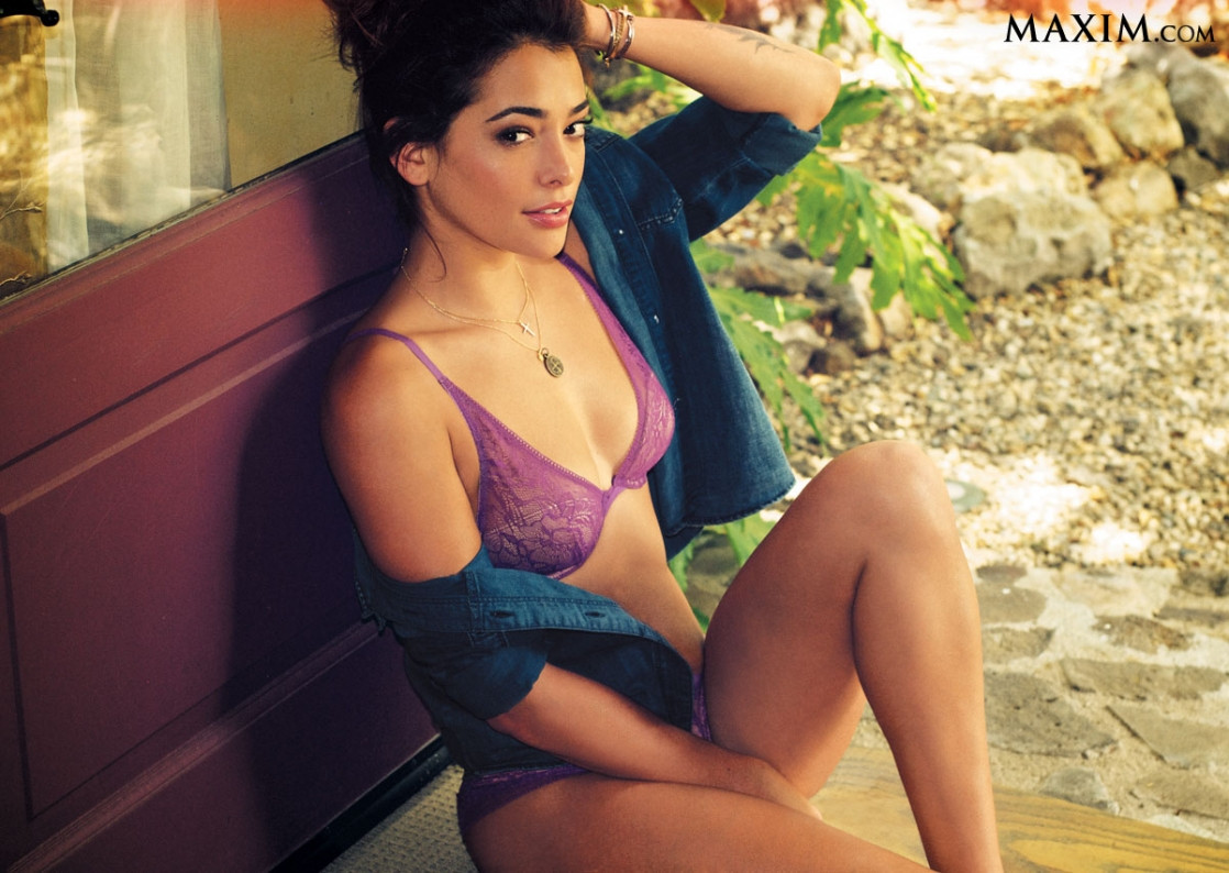 Натали Мартинес (Natalie Martinez)
