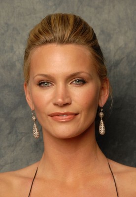 Natasha Henstridge фото №229538