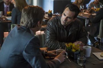Nestor Carbonell - Bates Motel (2015) 3x05 'The Deal' фото №1282445