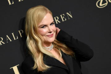 Nicole Kidman - Elle Women in Hollywood Celebration in Los Angeles 10/14/2019 фото №1226792