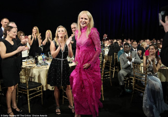 Nicole Kidman – 2018 Critics’ Choice Awards фото №1030454