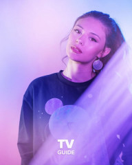 NICOLE MAINES for TV Guide, November 2019 фото №1234851