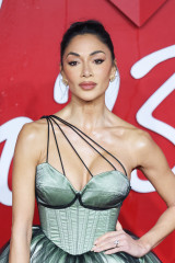 Nicole Scherzinger at The Fashion Awards presented by Pandora in London 12/04/23 фото №1382297