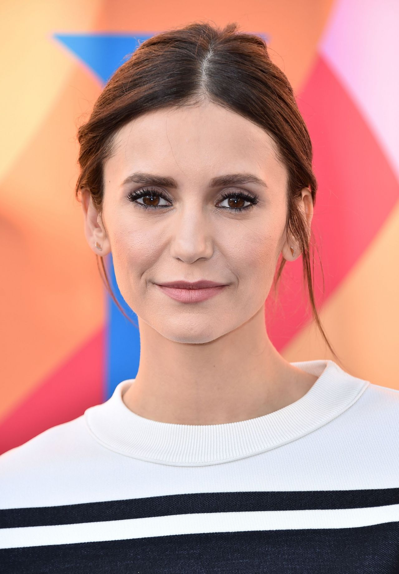 Нина Добрев (Nina Dobrev)