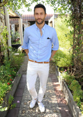Noah Mills - Maison De Mode Lunch hosted by Rosario Dawson in West Hollywood фото №1166938