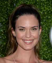 Odette Annable фото №905371