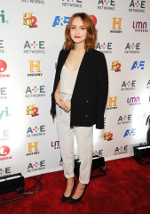 Olivia Cooke - A+E Networks Upfront in New York 05/08/2014 фото №1319666