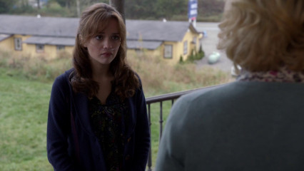 Olivia Cooke - Bates Motel (2014) 2x09 'The Box' фото №1287775