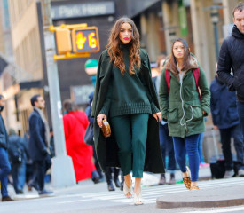 Olivia Culpo in Olive Green Outfit out in Manhattan фото №942487