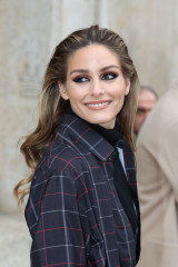 Olivia Palermo - Elie Saab Autumn/Winter 2023 Show in Paris фото №1367304