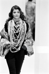 Helena Christensen for Dolce &amp; Gabbana RTW F/W 1992 фото №1386085