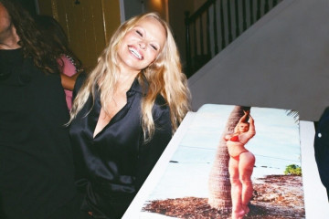 Pamela Anderson фото №1375597