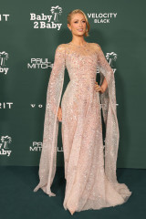 Paris Hilton – at Baby2Baby Gala in Los Angeles 2024 фото №1406316