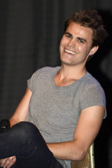 Paul Wesley фото №524654