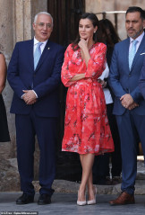 Queen Letizia of Spain фото №1195214