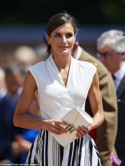 Queen Letizia of Spain фото №1197725