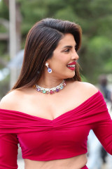 Priyanka Chopra at “Bvlgari Mediterranea High Jewelry” Event at Palazzo Ducale i фото №1377248