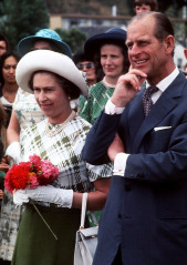 Queen Elizabeth ll  фото №519033