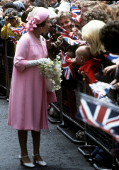 Queen Elizabeth ll  фото №519034